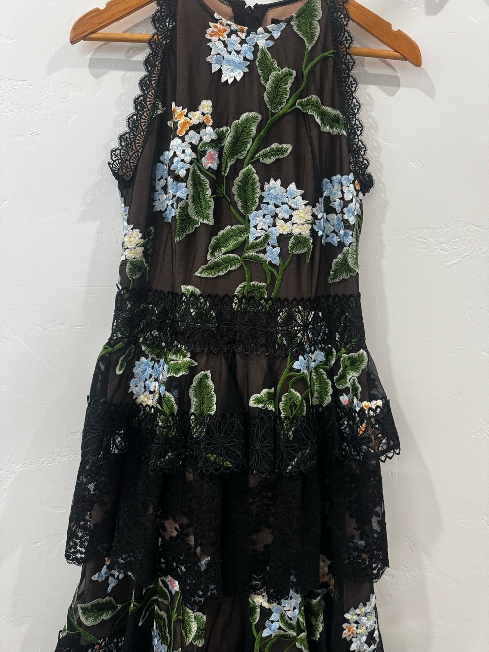 Bridget Ruffle-Tiered Lace Midi Dress - Picture 4 of 8